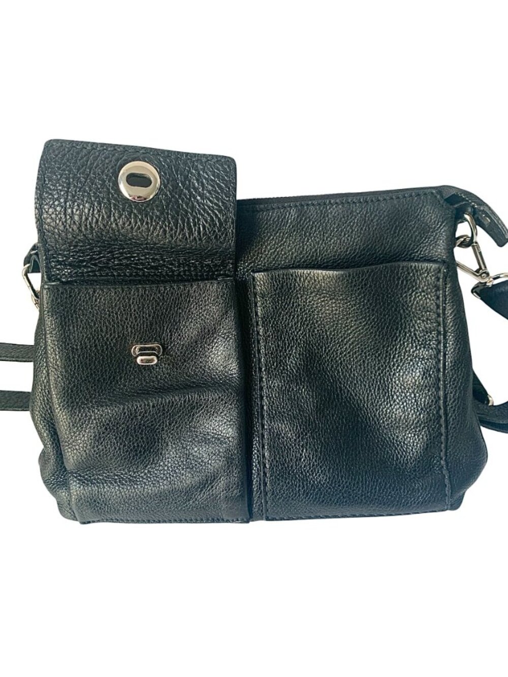 Roots Soft Black Pebbled Leather Crossbody Villager Purse With Adjustable Strap - Picture 3 of 9
